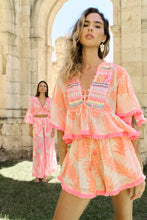 Afbeelding in Gallery-weergave laden, Piti Cuiti Boho-Set aus Bluse und Shorts mit Stickereien und Fransen