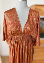 Carica l'immagine nel visualizzatore di Gallery, Damen Sommer Seide Boho Maxikleid