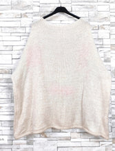 Load image into Gallery viewer, KNITTED SWEATER WITH ROCK LETTERING