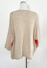 Load image into Gallery viewer, KNITTED SWEATER WITH ROCK LETTERING