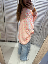 Afbeelding in Gallery-weergave laden, Musselin Oversized Herz Bluse Made in Italy