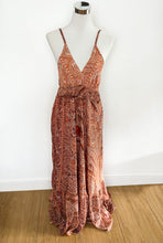 Load image into Gallery viewer, Boho silk backless maxi dress