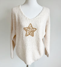 Load image into Gallery viewer, Cozy sweater with a star