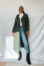 Load image into Gallery viewer, Long cardigan with a large collar