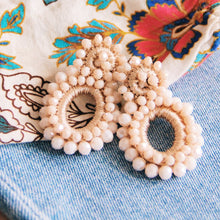 Load image into Gallery viewer, Nude facet earrings