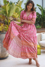 Afbeelding in Gallery-weergave laden, Dreamcatcher Boho Maxikleid mit V-Ausschnitt
