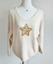 Load image into Gallery viewer, Cozy sweater with a star
