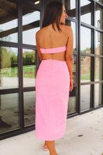 Lade das Bild in den Galerie-Viewer, Midikleid mit Twist-Ausschnitt vorne