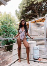 Lade das Bild in den Galerie-Viewer, Badeanzug mit Schlangenleder Muster