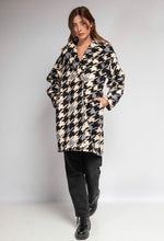 Load image into Gallery viewer, Women's coat with houndstooth pattern