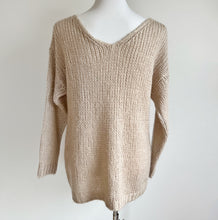 Load image into Gallery viewer, Chunky knit sweater with V-neck