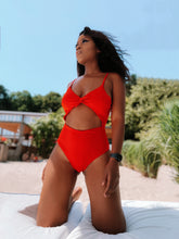 Lade das Bild in den Galerie-Viewer, Cut-Out Badeanzug mit Knoten vorne