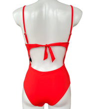 Lade das Bild in den Galerie-Viewer, Cut-Out Badeanzug mit Knoten vorne