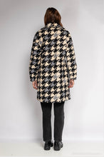 Load image into Gallery viewer, Women's coat with houndstooth pattern