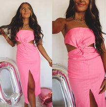 Lade das Bild in den Galerie-Viewer, Midikleid mit Twist-Ausschnitt vorne