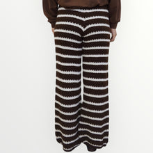 Lade das Bild in den Galerie-Viewer, Damen Herbst Winter Gestreifte Strickhose mit Gummibund - Braun / Weiß
