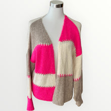 Carregar imagem no visualizador da galeria, Damen Strickjacke mit Blockstreifen - Made in Italy
