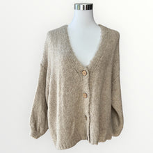 Carica l&#39;immagine nel visualizzatore di Gallery, Damen Strickjacke Have a Good Day-Made in Italy
