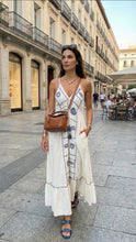 Carica l'immagine nel visualizzatore di Gallery, Damen Sommer Ibiza Boho Maxikleid mit tiefem Rückenausschnitt
