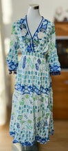 Lade das Bild in den Galerie-Viewer, Antica Sartoria Boho Maxikleid
