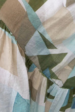 Load image into Gallery viewer, Printed maxi dress with long sleeves
