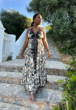 Carica l'immagine nel visualizzatore di Gallery, Damen Ibiza Boho Rückenfreies Maxikleid
