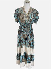 Carica l'immagine nel visualizzatore di Gallery, Damen Boho Sommer Seide Maxikleid
