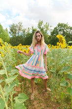 Lade das Bild in den Galerie-Viewer, Piti Cuiti Sommer Boho Minikleid mit bunten Streifen
