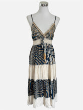 Carica l'immagine nel visualizzatore di Gallery, Damen Boho Sommer Seide Maxikleid
