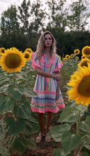 Laden und Abspielen von Videos im Galerie-Viewer, Piti Cuiti Sommer Boho Minikleid mit bunten Streifen
