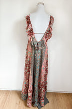 Lade das Bild in den Galerie-Viewer, Anisa Boho Maxikleid
