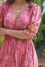 Afbeelding in Gallery-weergave laden, Dreamcatcher Boho Maxikleid mit V-Ausschnitt
