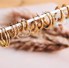 Load image into Gallery viewer, STAINLESS STEEL CREOLE 30MM WITH RINGS - GOLD
