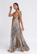 Lade das Bild in den Galerie-Viewer, Anisa Boho Maxikleid

