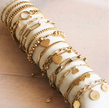 Carica l&#39;immagine nel visualizzatore di Gallery, STAHLKETTENARMBAND „XL“ MIT GROßEM RUNDEN VERSCHLUSS - GOLD
