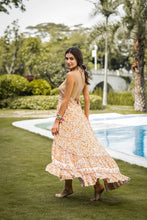 Carregar imagem no visualizador da galeria, Boho Maxikleid mit offenem Rücken
